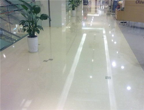 深圳云彩清潔 以精品工程譜寫(xiě)南山水磨石與土石方施工新篇章