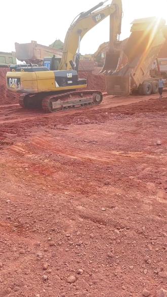 卡特彼勒挖機(jī) 土石方工程效率之王